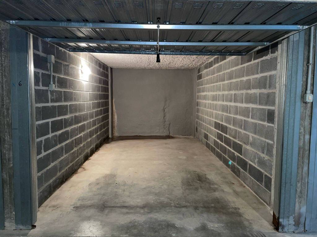 Box / garage a Spotorno in Via Emilia - Foto 2