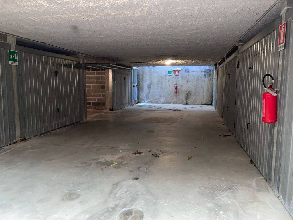 Box / garage a Spotorno in Via Emilia - Foto 5