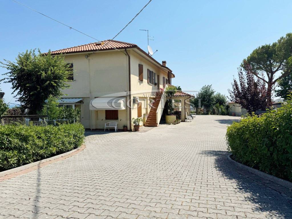 Villa a San costanzo in Strada Fonte Casello, 11 - Foto 2