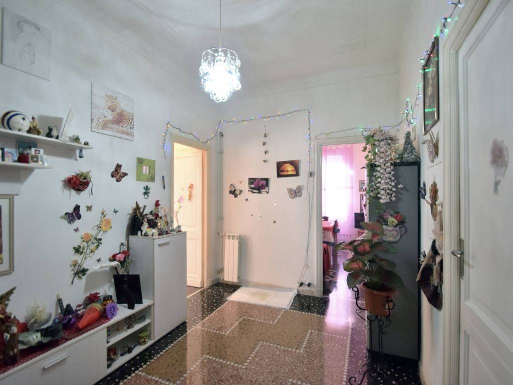 Appartamento a Genova in Via Coronata - Foto 3