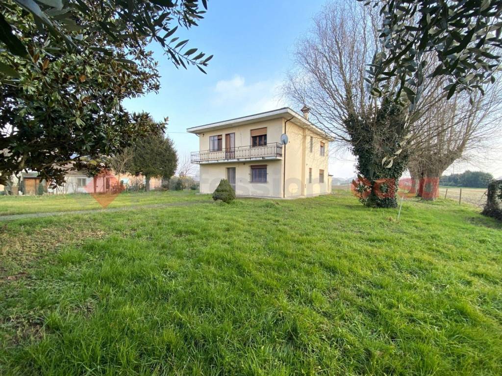 Casa indipendente a Ospedaletto euganeo in VIA PEAGNOLA, 92 - Foto 3