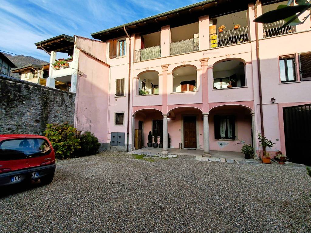 Appartamento a Baveno in Via 1 Maggio - Foto 2