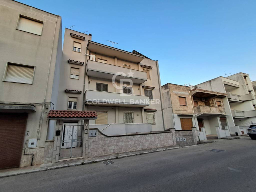 Appartamento a Carovigno in Cesare Correnti, 16 - Foto 2