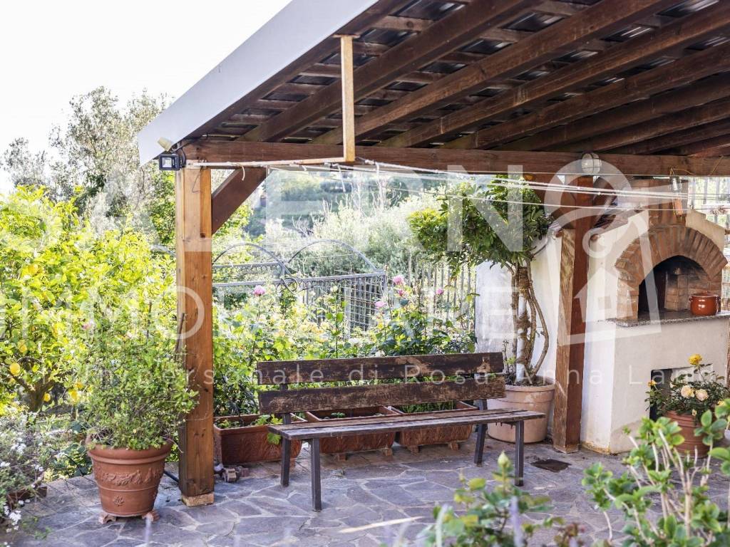 Villa a Salerno in Via Casa di Giacomo, 59 - Foto 2