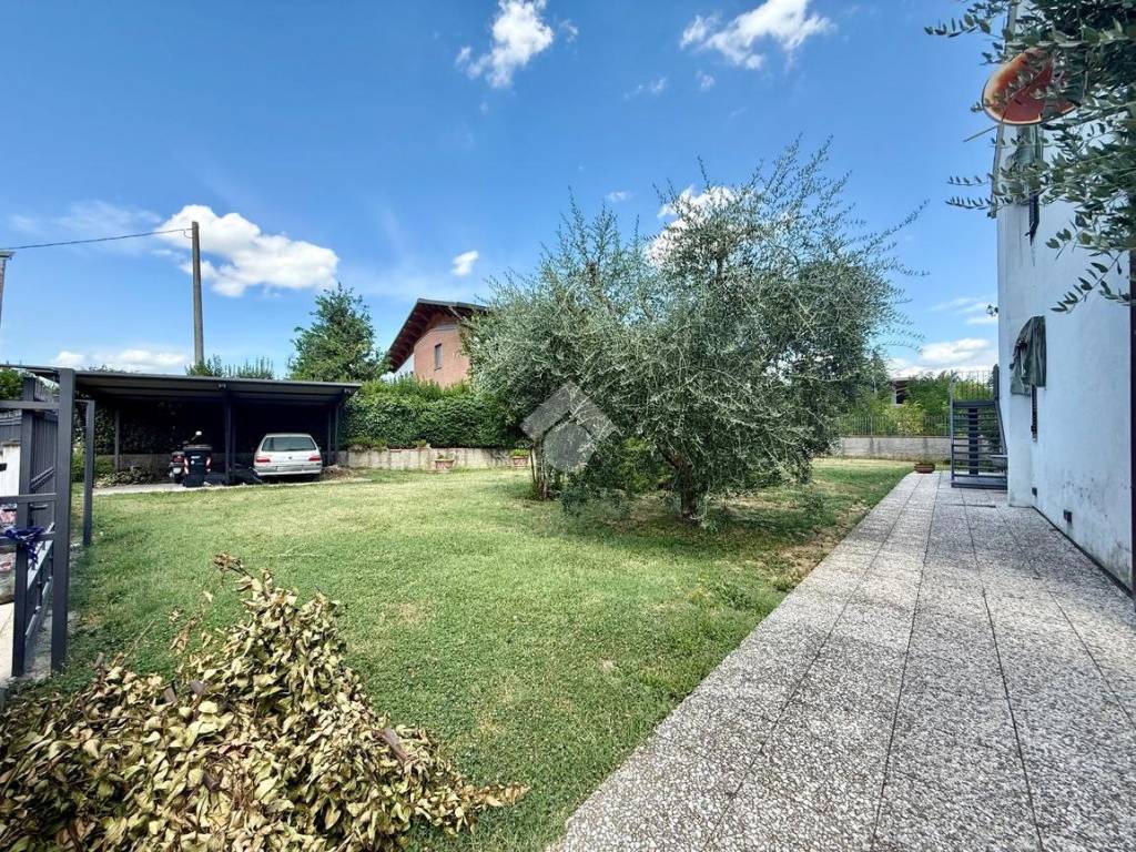 Appartamento a Quarrata in Via Galigana, 423 - Foto 2
