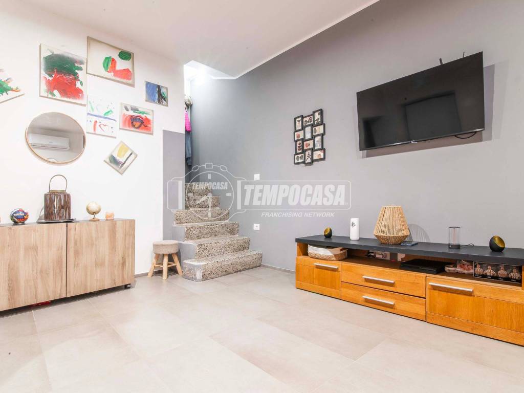 Appartamento a Fenegrò in Via Alessandro Volta - Foto 5
