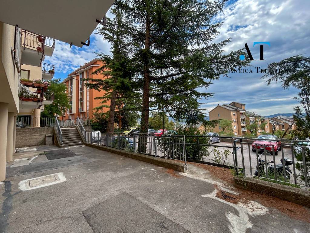 Appartamento a Trieste in Via del Monte Mangart, 4 - Foto 2