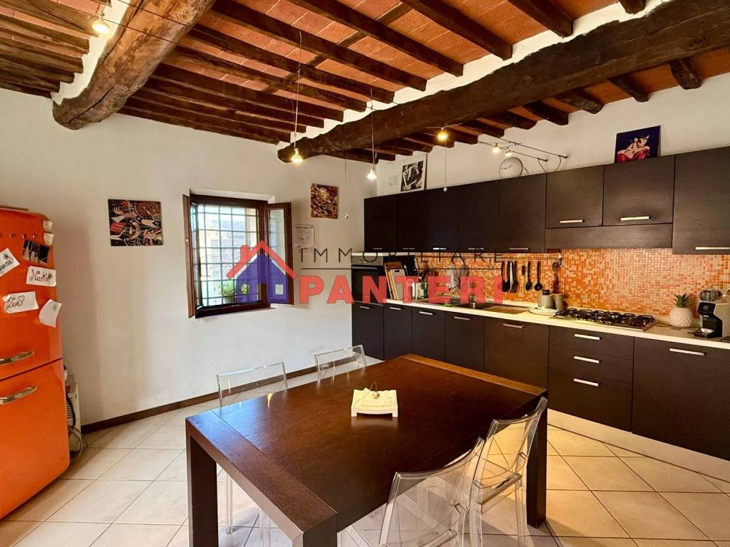 Appartamento a Pescia in Via Squarciabocconi - Foto 5