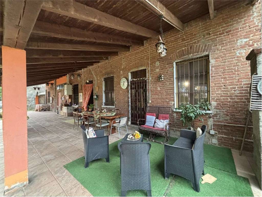 Villa a Alessandria in via San Pietro, 16 - Foto 5