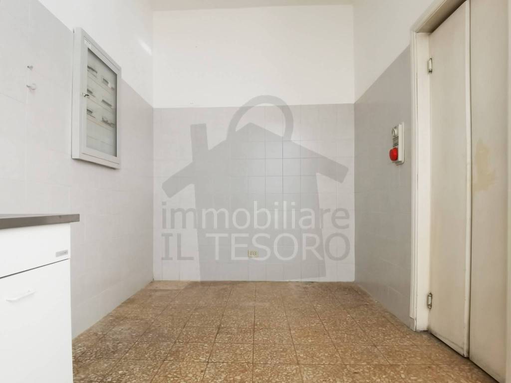 Immobile a Rimini in Viale Gian Battista Marino - Foto 4