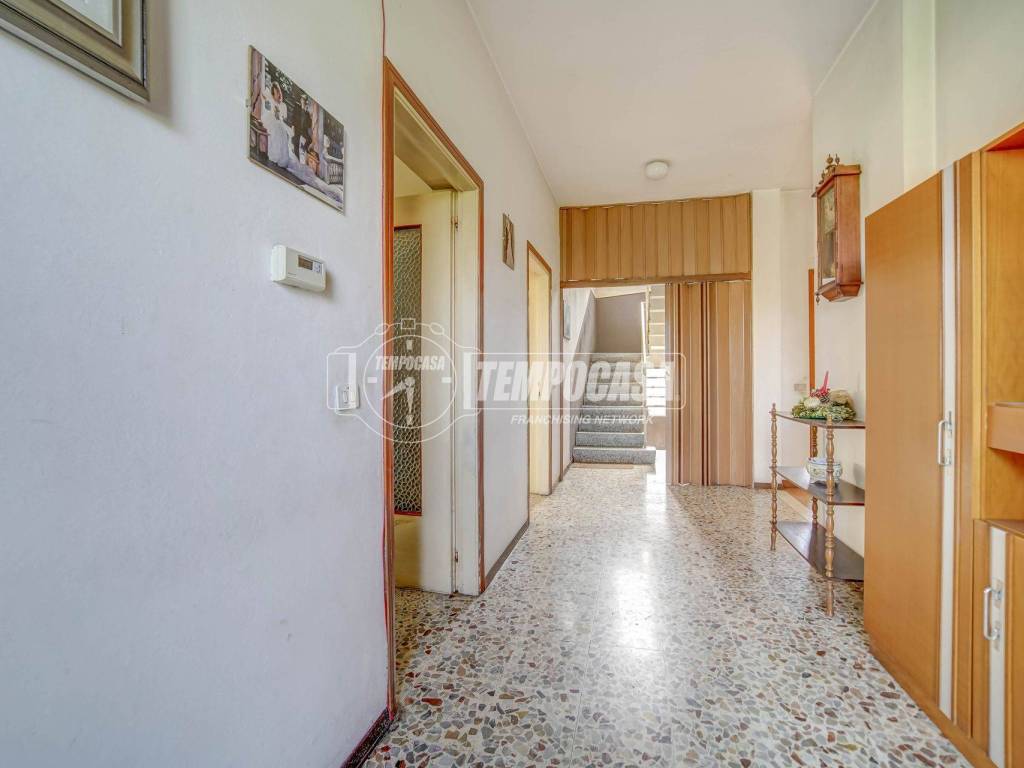 Villa a Fagnano olona in Via Filippo Turati 4 - Foto 2