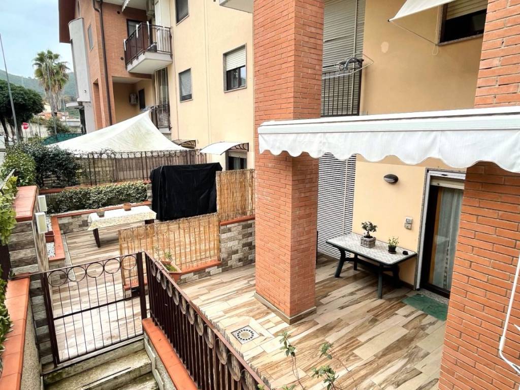 Appartamento a Salerno in Via Giovan Battista Franco, 10 - Foto 2