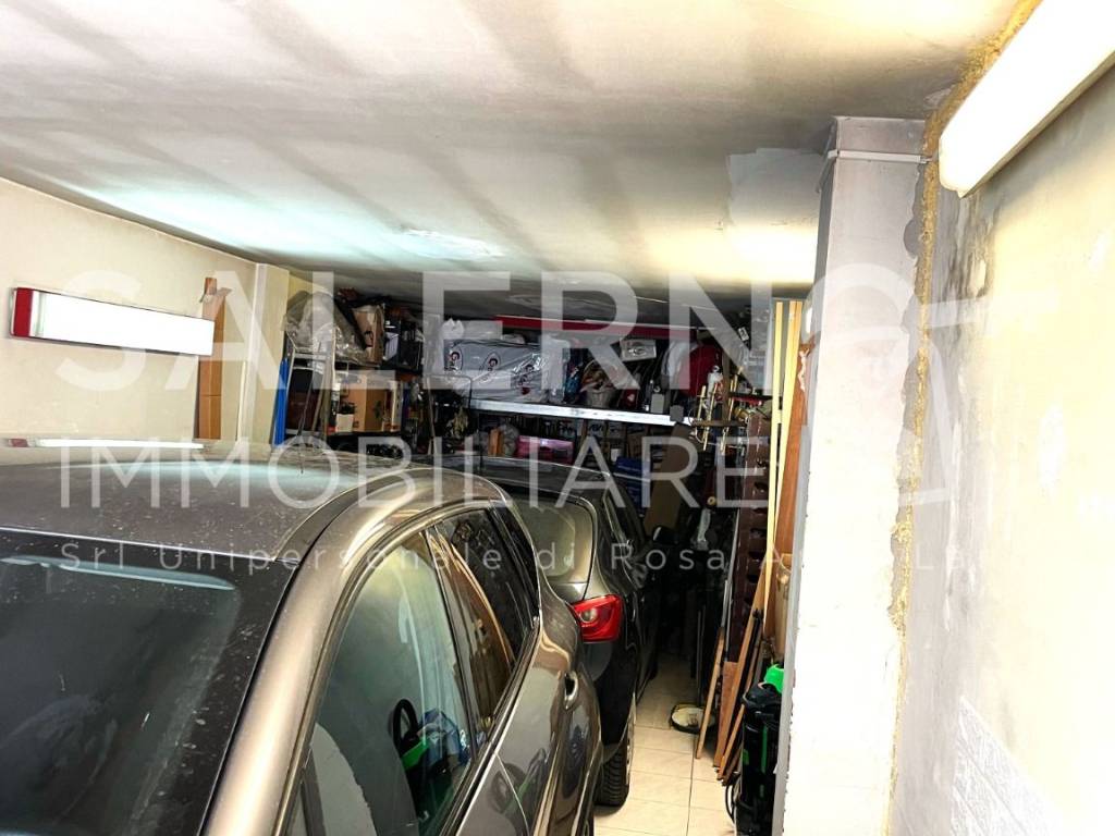 Box / garage a Salerno in Via Fratelli Cervi, 1 - Foto 5