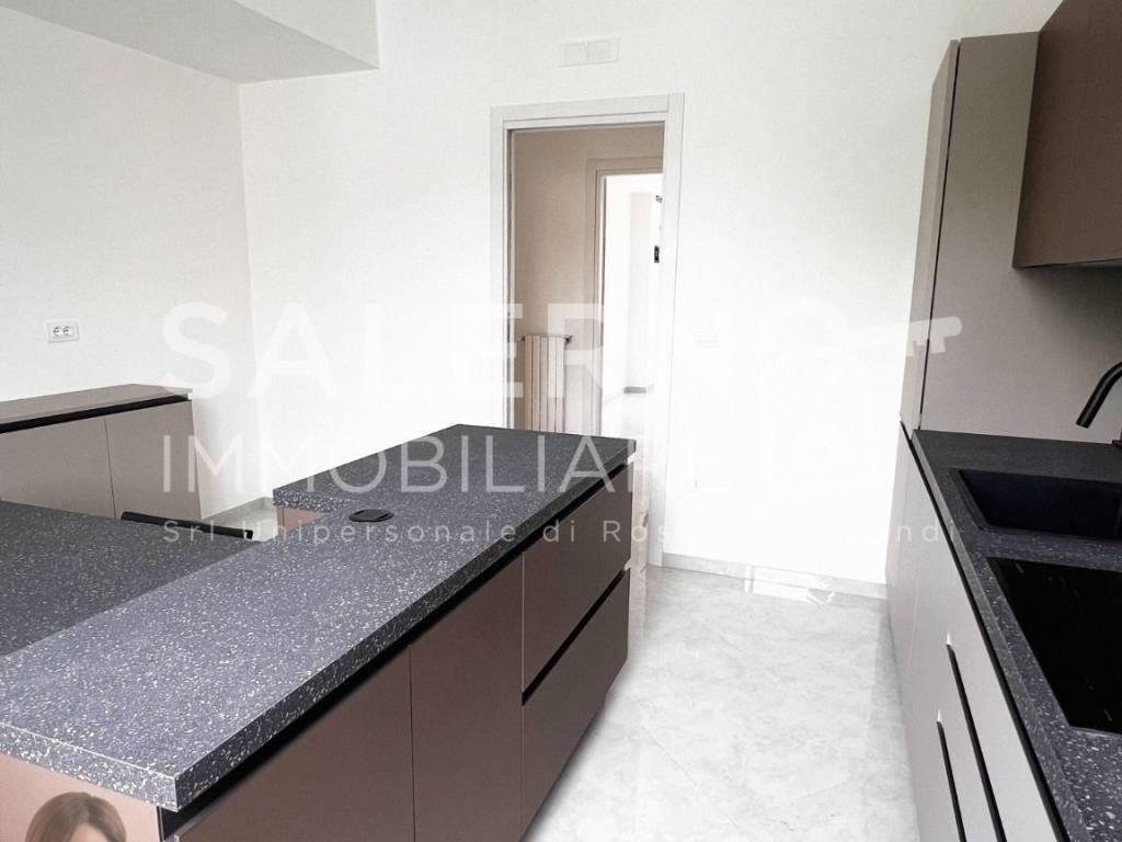 Appartamento a Salerno in Via Eliodoro Lombardi, 2 - Foto 4