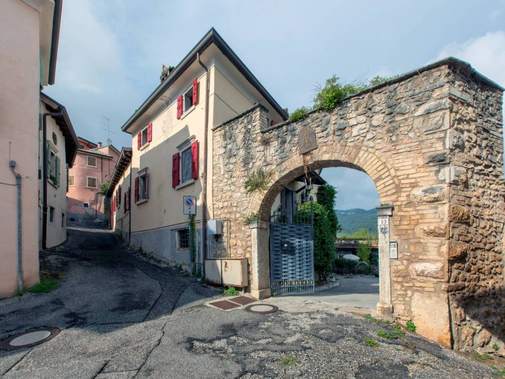 Rustico / casale a Caprino veronese - Foto 2