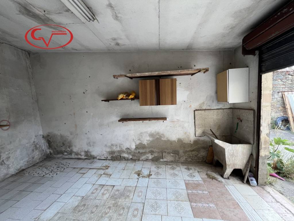 Box / garage a Terranuova bracciolini in via fazia - Foto 2