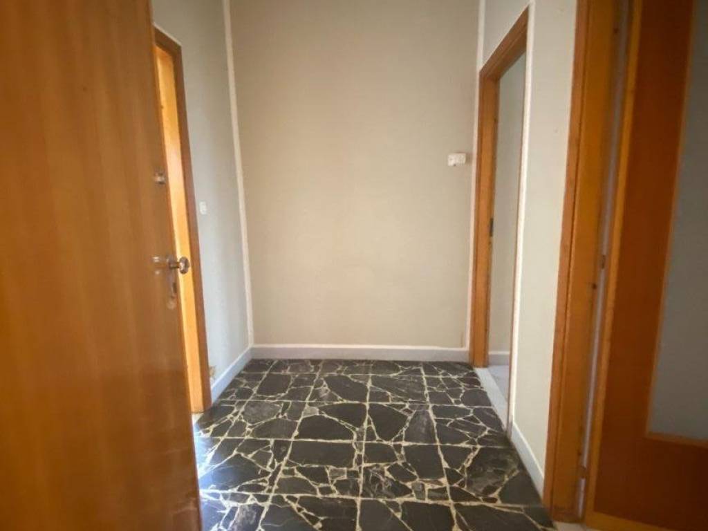 Appartamento a Caselle torinese in Via Papa Giovanni XXIII, 9 - Foto 2