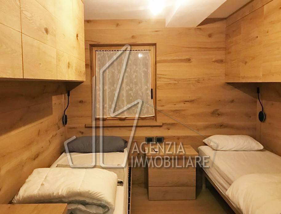 Appartamento a Cortina d'ampezzo in Via Roma - Foto 2