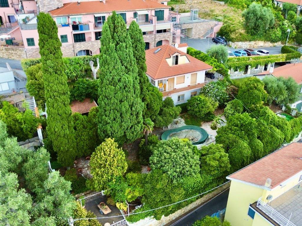 Villa a Imperia in Via Privata Altamira, 21 - Foto 4