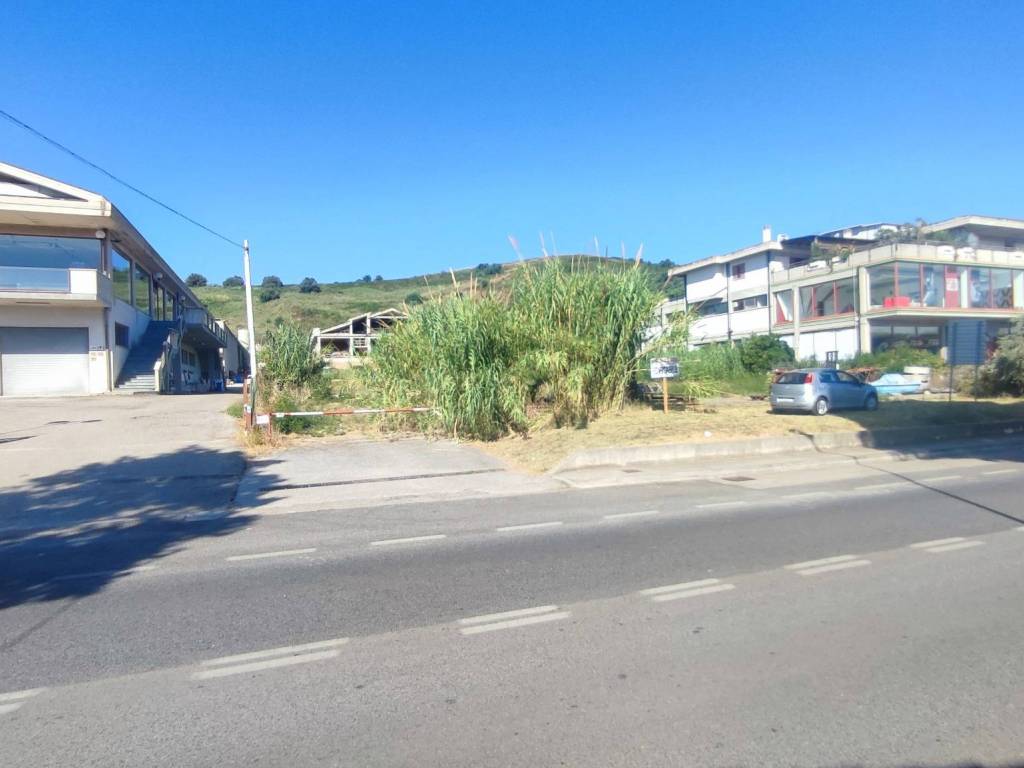 Terreno a Silvi in Strada Statale Adriatica - Foto 3