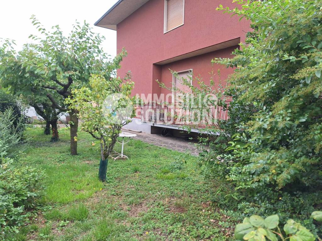 Villa a Ciserano in via olimpiadi, 8 - Foto 2