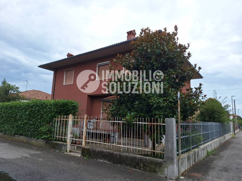 Villa a Ciserano in via olimpiadi, 8 - Foto 4