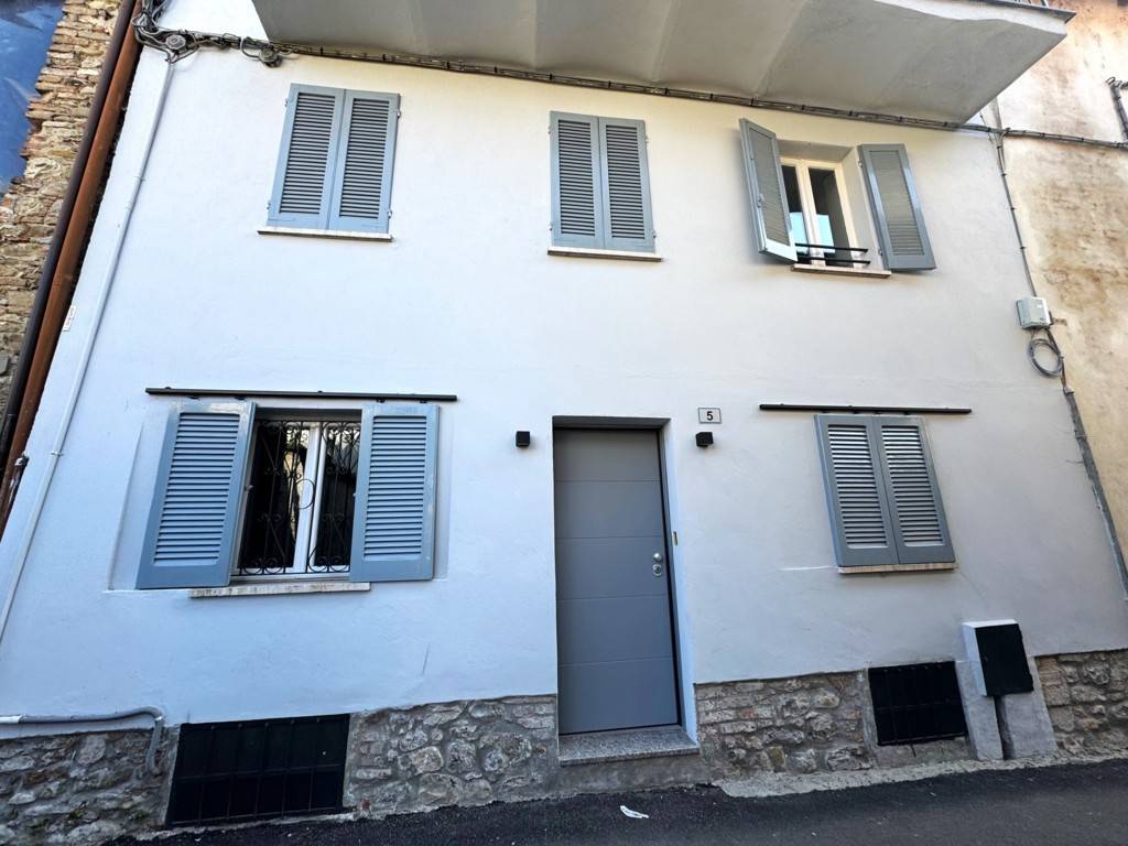 Palazzo / stabile a Godiasco salice terme in Via Castello, 5 - Foto 2