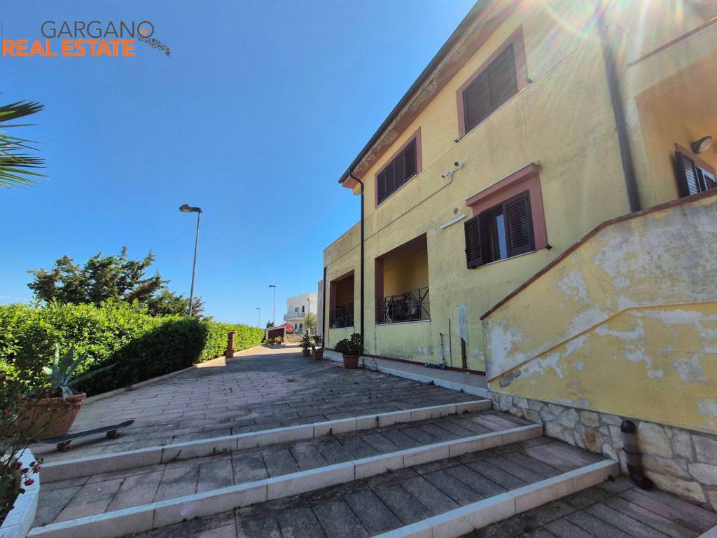 Villa a Vieste in Via Santa Margherita - Foto 2