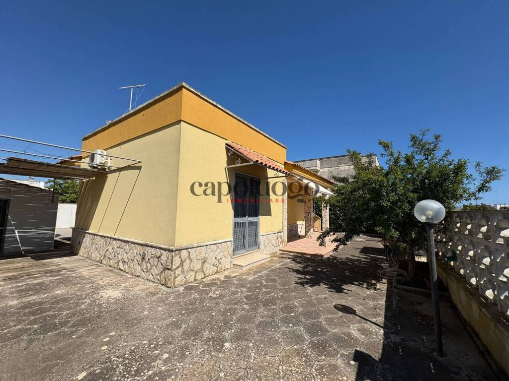 Villa a Melendugno in Via dei Melograni - Foto 5