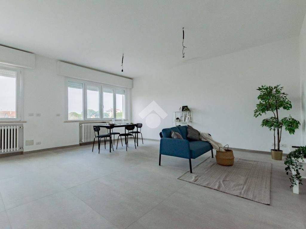 Appartamento a Riccione in ABITATIVO VIALE TORRIGLIA, 5 - Foto 2