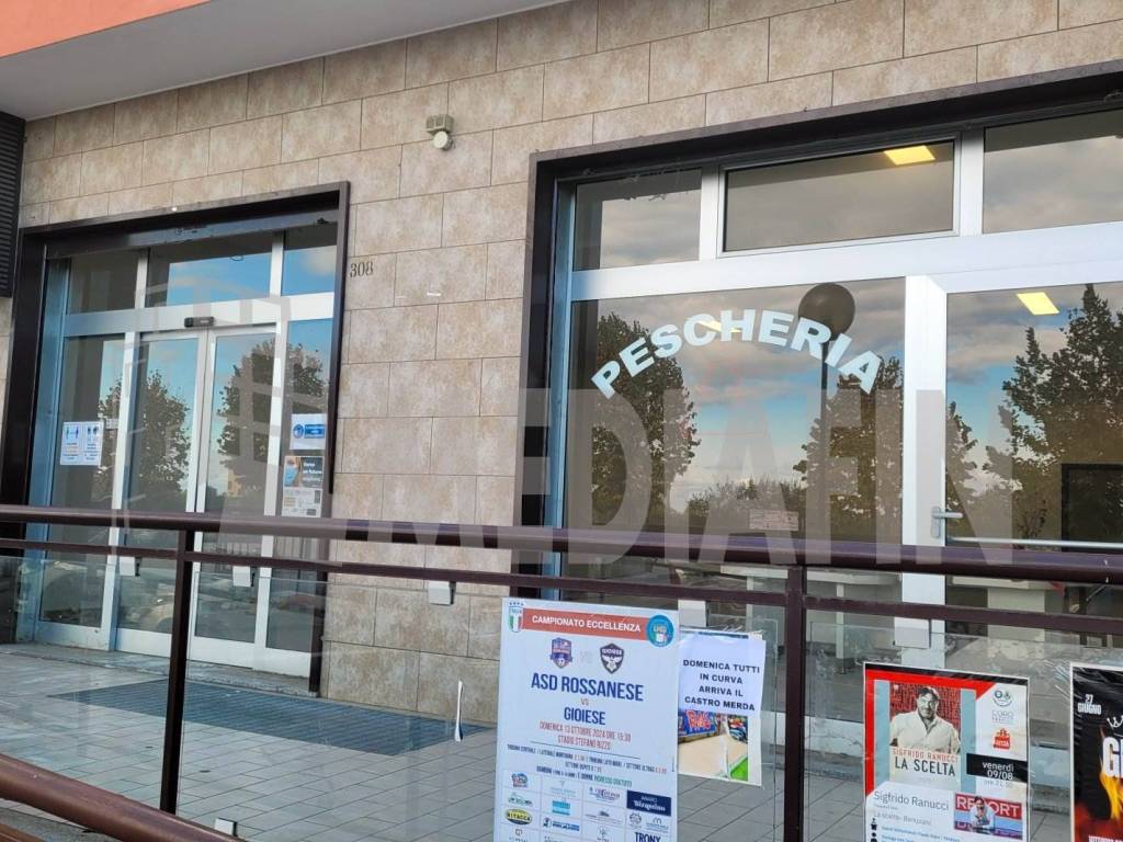Immobile a Corigliano-rossano in VIALE DEI NORMANNI - Foto 3