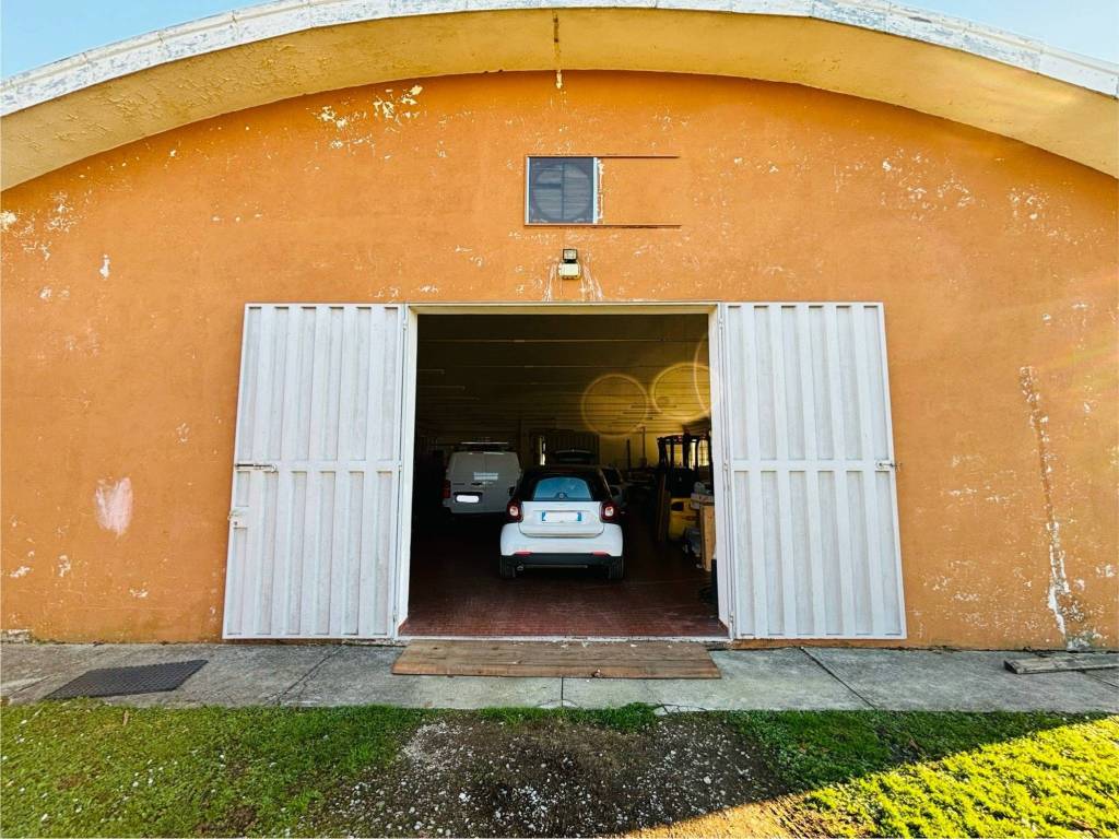 Palazzo / stabile a Mereto di tomba in Via Caterina Percoto - Foto 5