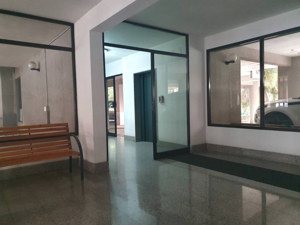 Appartamento a Iglesias in Via Roberto Cattaneo, 33 - Foto 2