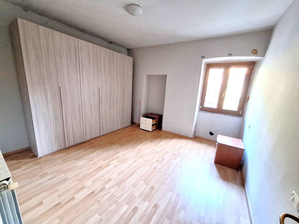 Appartamento a Cuveglio in Via 24 Maggio, 68 - Foto 3