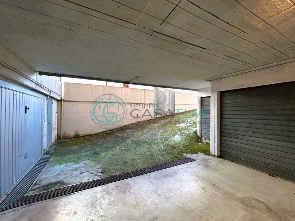 Box / garage a Martinsicuro in Via Gioacchino Rossini, 31 - Foto 5