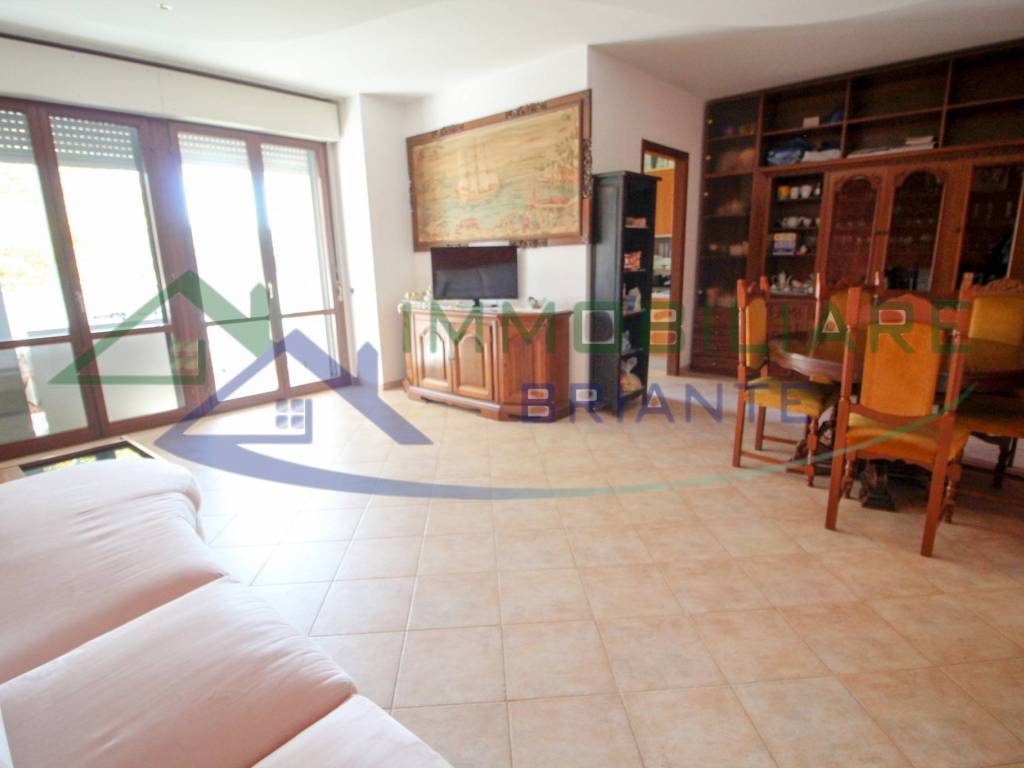 Appartamento a Casorate sempione in Via del Roncaccio - Foto 2
