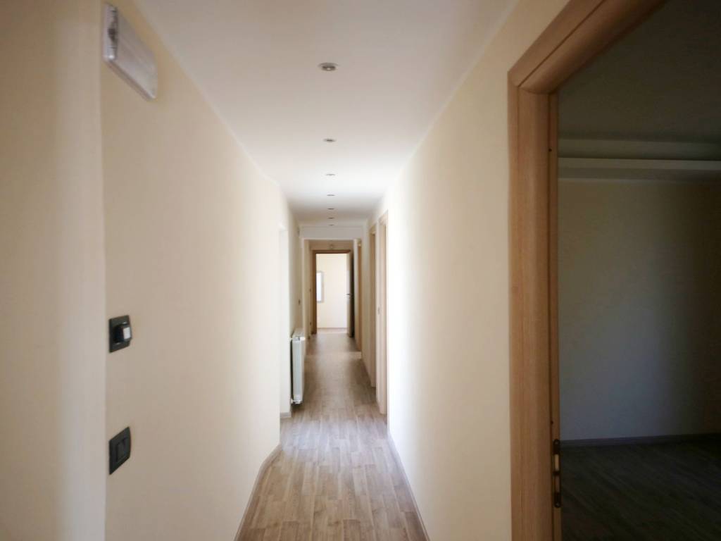 Immobile a Cairo montenotte in Piazza della Vittoria - Foto 4