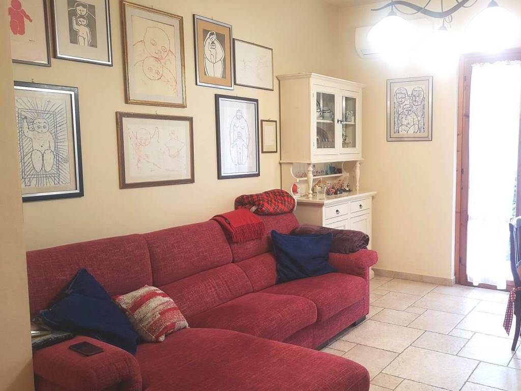 Appartamento a Loro ciuffenna in ZONA POSTE - Foto 2