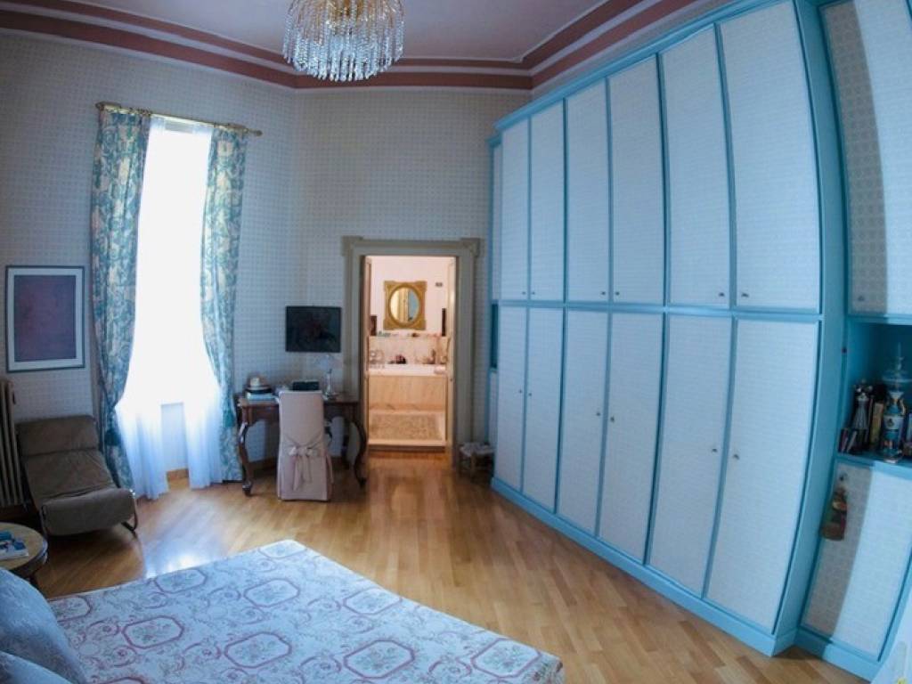 Appartamento a Terni in IMMOBILE DI PRESTIGIO IN PIAZZA DUOMO via Aminale, 61 - Foto 3