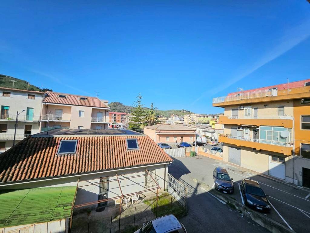 Appartamento a Catanzaro in Via Molise, 38 - Foto 3