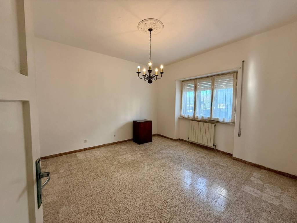 Appartamento a Orbetello in Via Matteotti, 48 - Foto 3