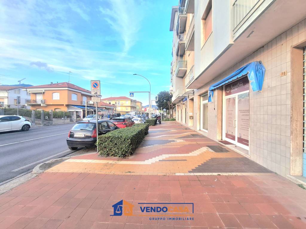 Immobile a Loano in Via Aurelia - Foto 4