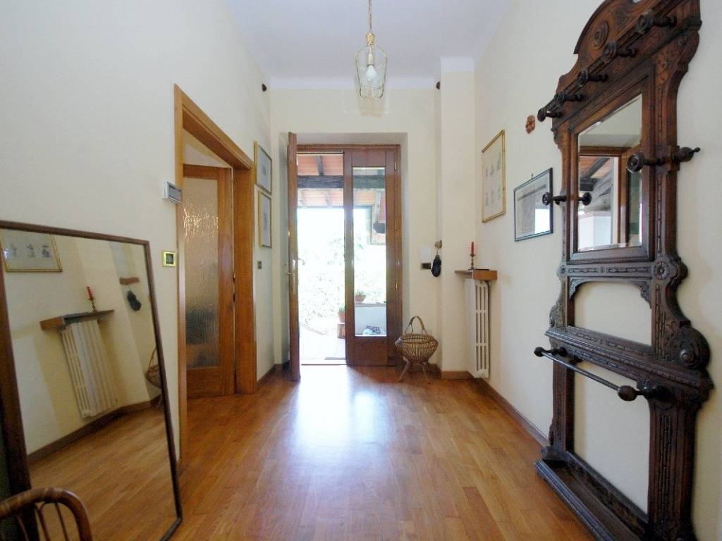 Villa a Pietrasanta in Via dei Mille, 45 - Foto 4