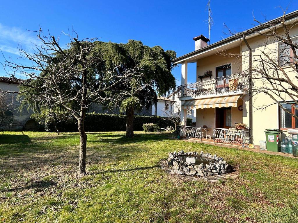 Villa a Cormons in Via Giacomo Leopardi - Foto 3