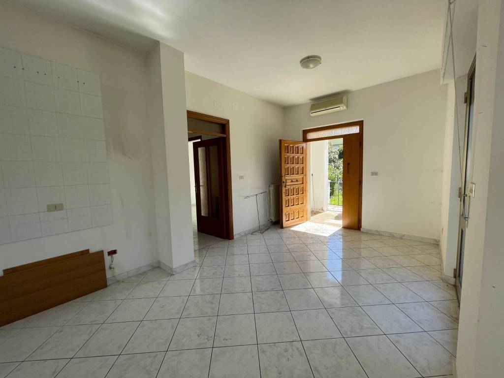 Appartamento a Manoppello in Via Gran Sasso, 14 - Foto 3