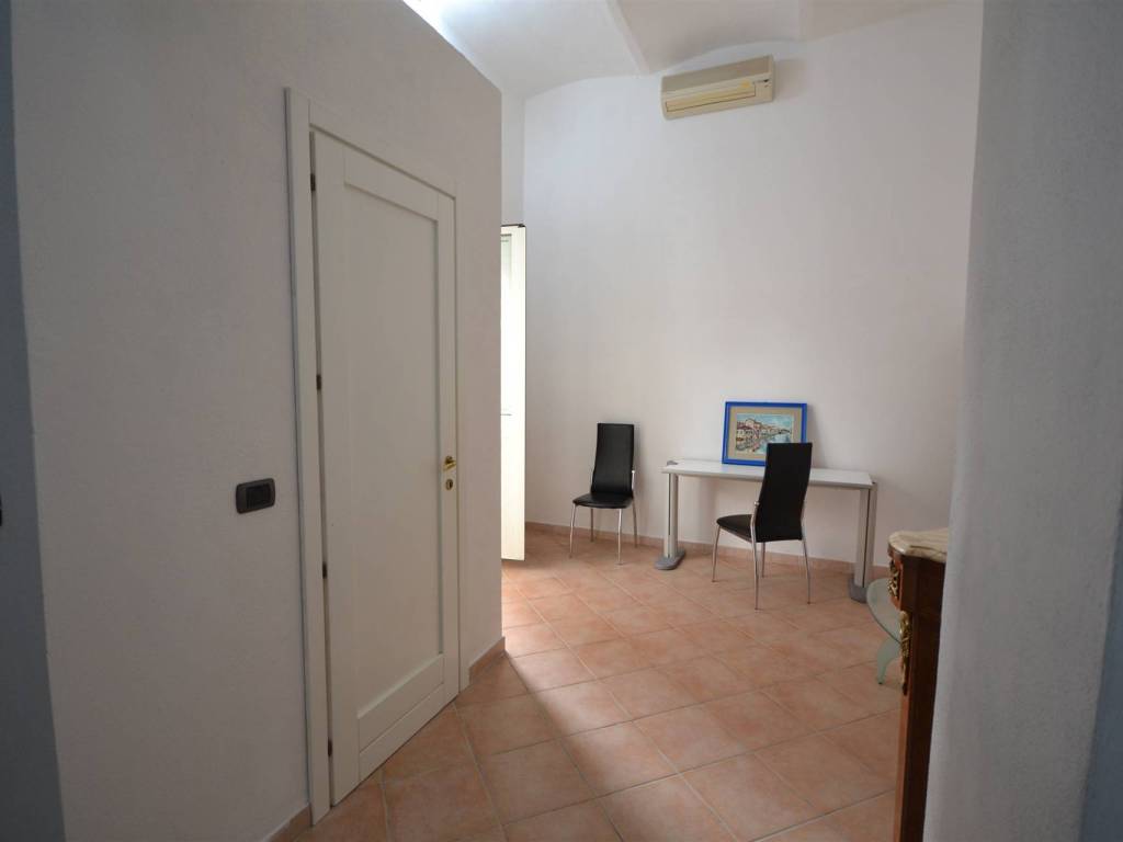 Loft / open space a La maddalena in VIA PRINCIPE AMEDEO - Foto 5