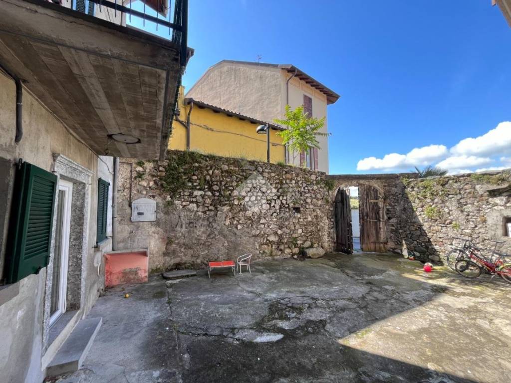 Casa indipendente a Calolziocorte in Via Innominato, 9 - Foto 3