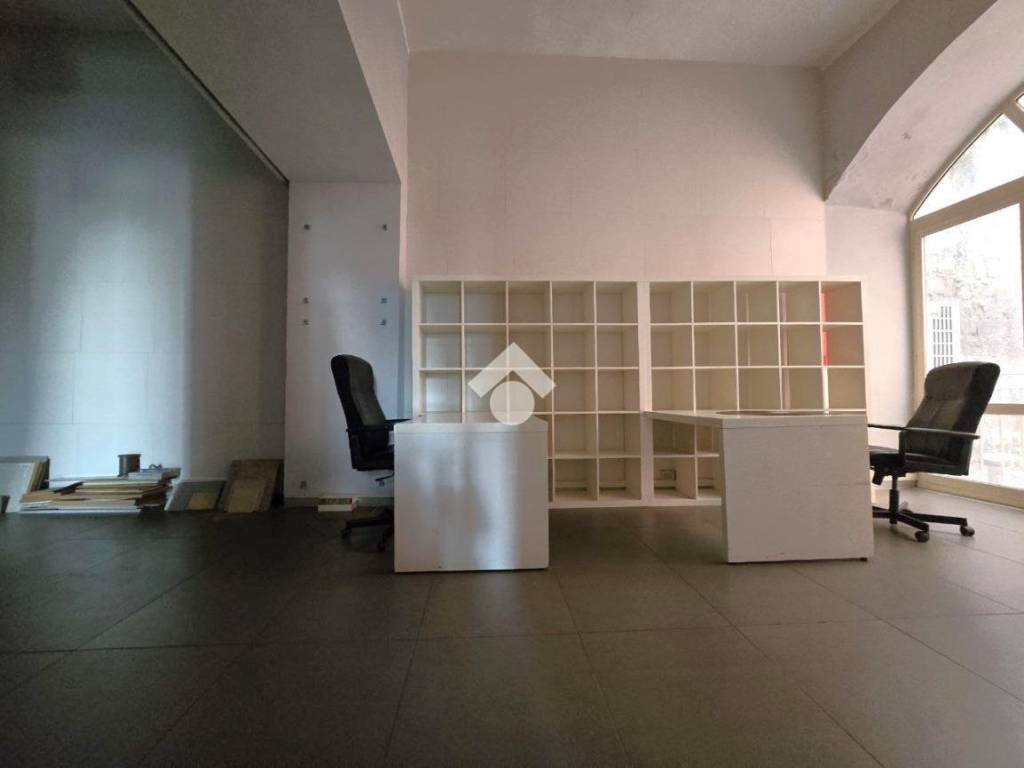 Appartamento a Napoli in VIA Torquato Tasso, 284 - Foto 4