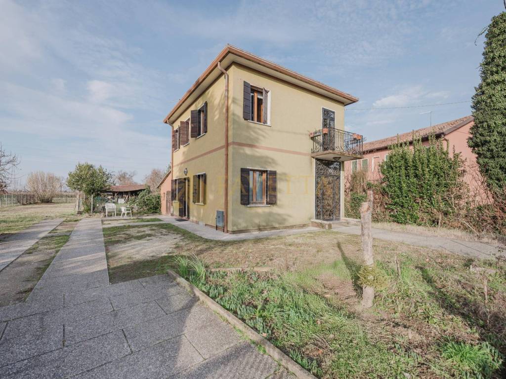 Villa a Carbonera in Via Castello - Foto 3