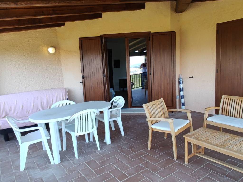 Appartamento a Arzachena in Via Mucchi Bianchi - Foto 3